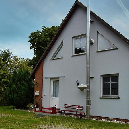 F-1109 Ferienwohnung Am Stadtrand Bergen Auf Rugen Exterior foto